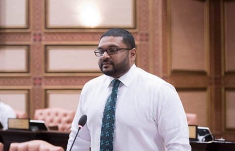 Ghassan Maumoon calls for boder closure
