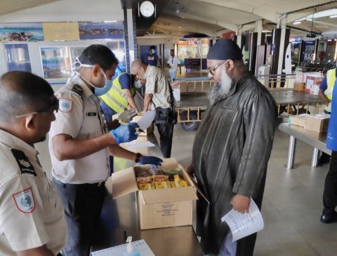 Govt opens to send care packages to Bangkok