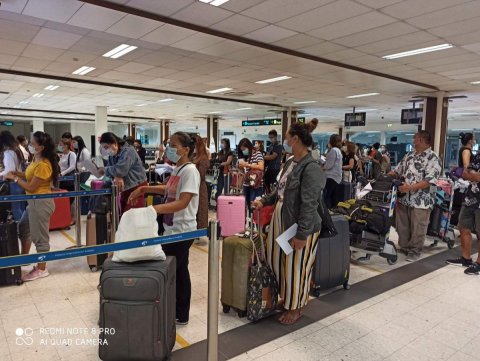 131 stranded Thai nationals leave for home