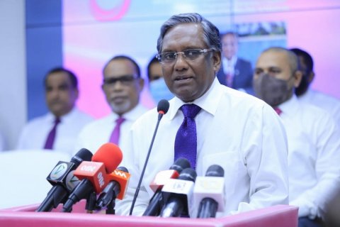 Ex-President Waheed lifts lid on foreign pressures