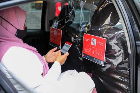 BML launches cashless payments for taxis