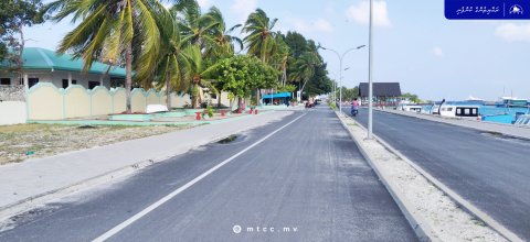 Eydhafushi roads project nears completion