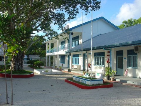 A number of students from Alifushi school fall sick