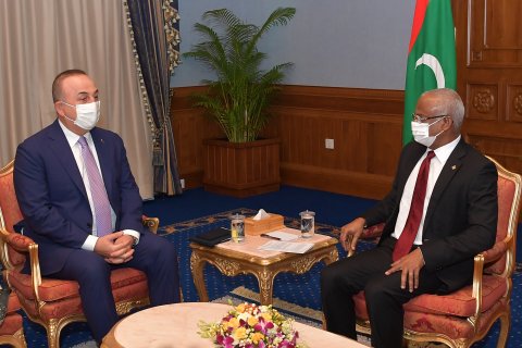 President Solih holds talks with visiting Turkish FM