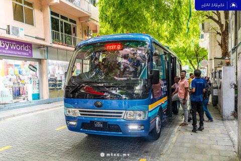 MTCC holds a trial run of RTL mini bus service in Male'