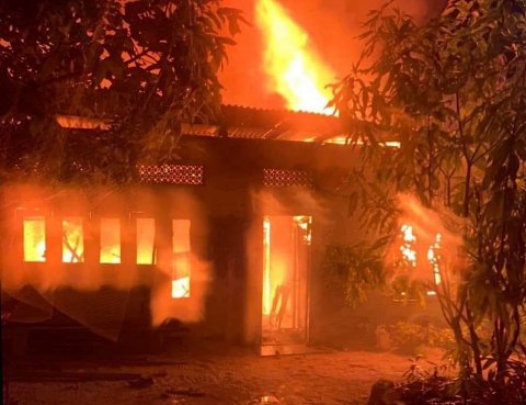 7 member family loses home after raging fire in Filladhoo