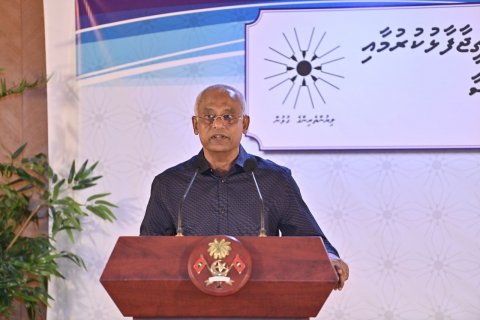 The whole community must preserve the native language: President