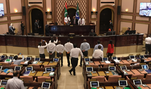 MDP MPs disrupt parliament session