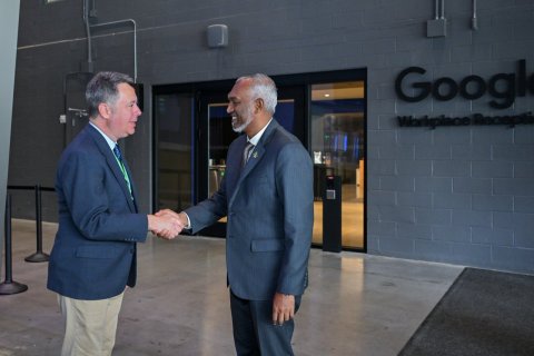 President visits Google Office in New York