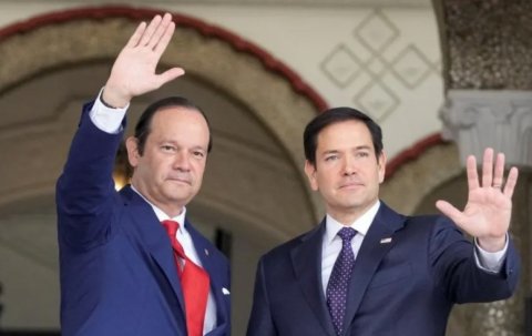 Rubio demands Panama 'reduce China influence' over canal