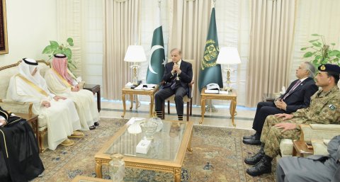 Ind-Pak war: Shehbaz asserts right to self defence