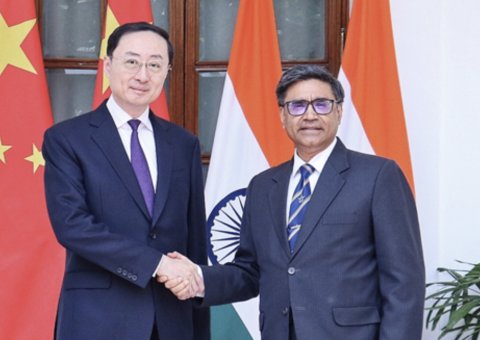 India-China to resume direct flights, boost economy