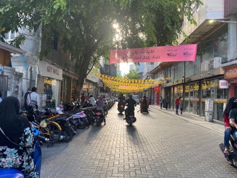 Police tow more than 70 vehicles parked illegally 
