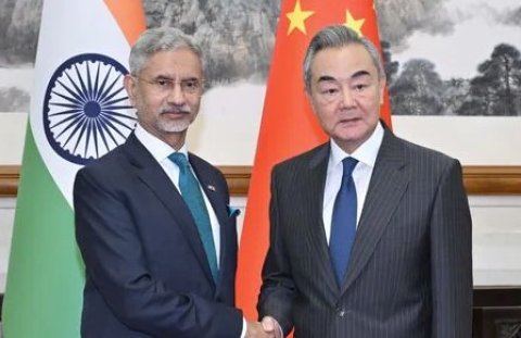 Chinese FM to visit India ahead of Modi's trip to China