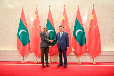 President holds talks with Chinese President
