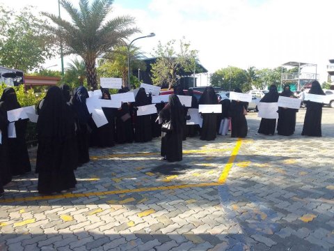Judicial employees can now wear the Niqab
