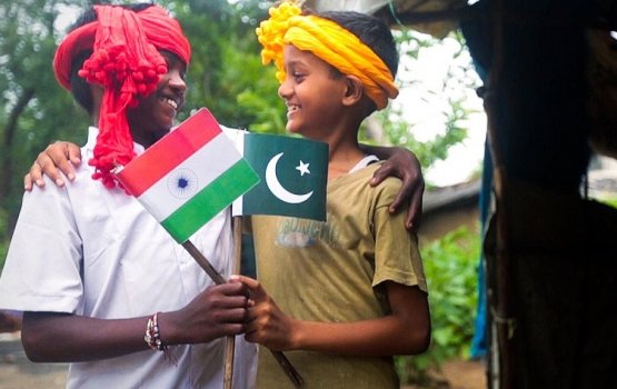 India COVID: Ehbaehvantha kamu ge maana, Pakistan inn kiyaidheefi