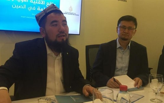 Muslimunna dhekolhah China inn kuraa hanguraama huttanjehay: Uighur 