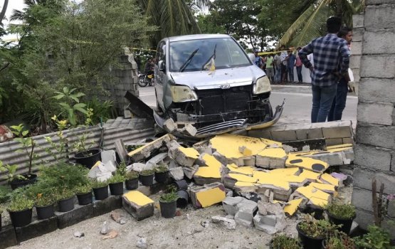 Baaru speed gai dhuhvvi car akun jehihi ge ehge faaru vehtihjje