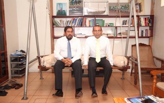 PPM aaeku coalition hadhan Nasheed faction aai, Qasim adhi Sun Siyam ah dhauvathu dheefi