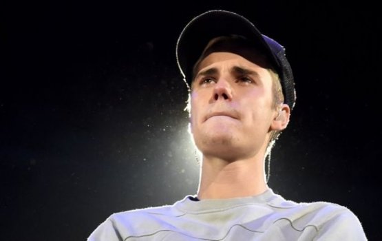 Justin Bieber music career dhookoh kaivenya iskan dheny
