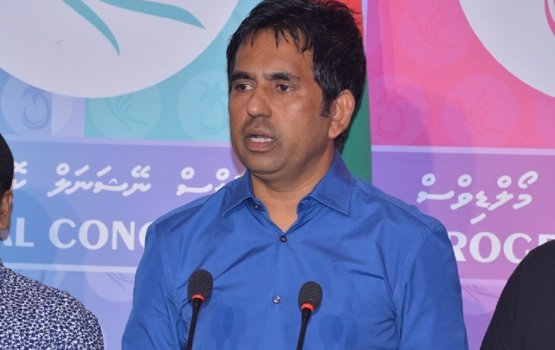 Raees Yameen minivan vaane kamakah nudheken: Saeed