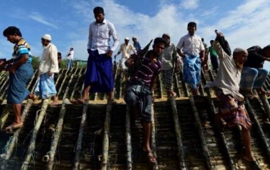 Rohingya campgai bangalhu sifain fence jahan fashaifi 