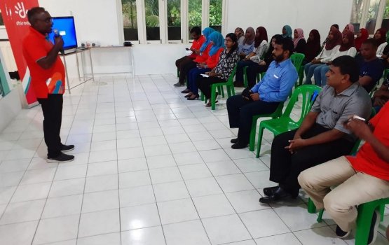 Dhiraagu aai women Intech Maldives in hingi Girls to Cord Program ninnmaalaifi