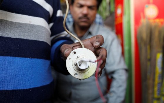 Internet banned in India's UP amid anger over killings