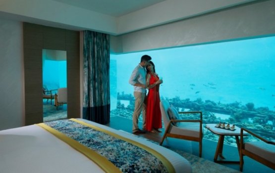 Maamutaa Resort unveils underwater villa