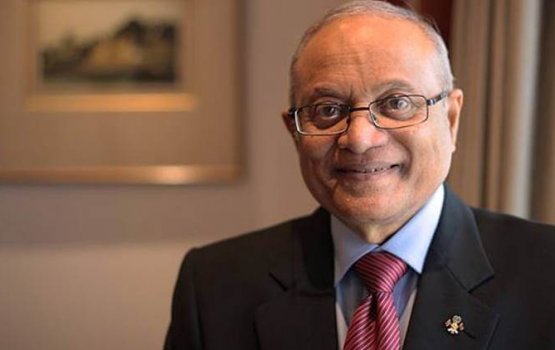 Maumoon wants voters to choose loyal candidates