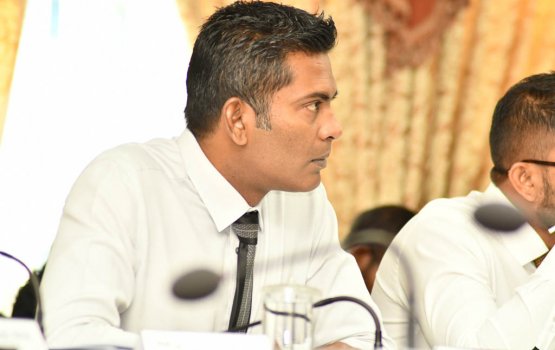 Nasheed ge hiyppulhugai rayyithunnah evves ihuthiraameh neiy: Idhikolhu