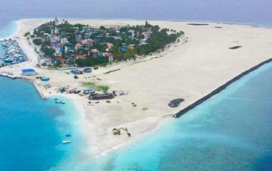 Elderly man found dead at Meedhoo lagoon