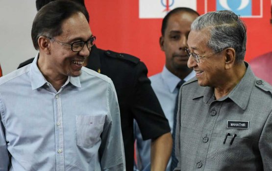 Mahathir aai Anwar aneikaves eggalakah?