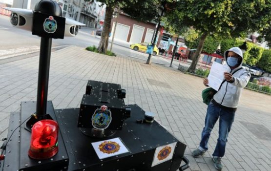 Tunis ge Lockdown patrol kuranee robot fuluhun