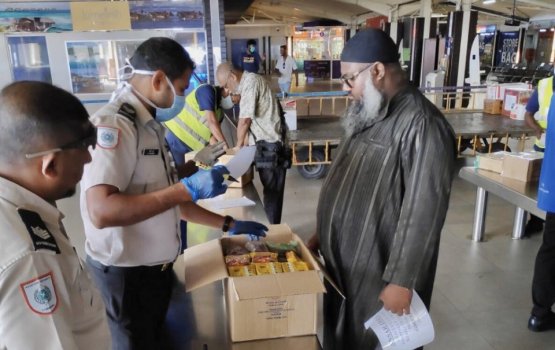 Govt opens to send care packages to Bangkok