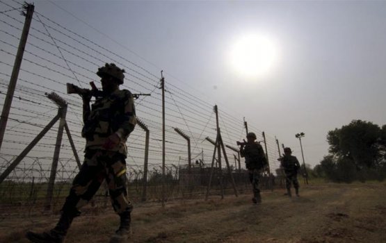 Kashmir border gai hamala dhinun huttalan Pakisna aai India ehgalakah