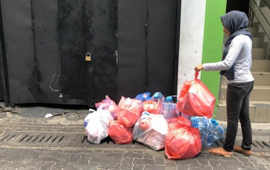 Place trash on the curbs outside of residential houses: WAMCO