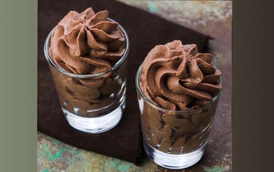 Press Badhige: No-Bake Chocolate mousses