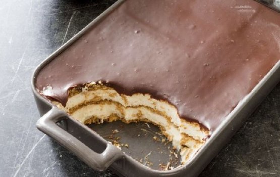 Press Badhige: Chocolate eclair cake