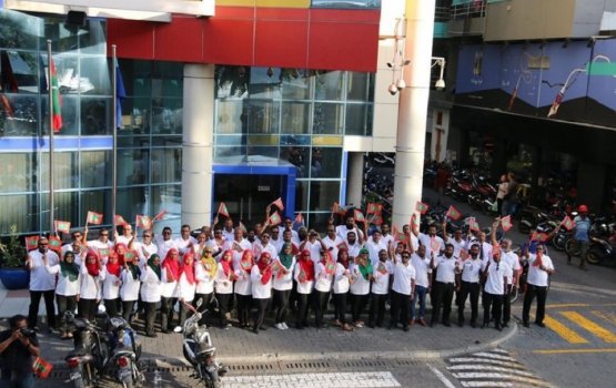 Customs officers accused of major fraud & money laundering