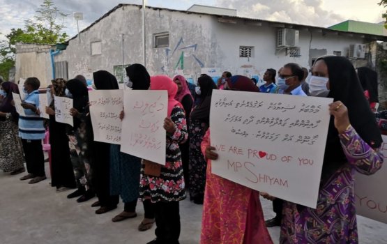 Protests at Naifaru over assault on MP Shiyam