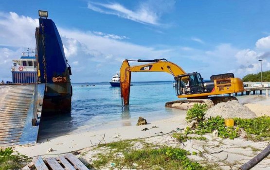 Rakeedhoo bandharu hadhaa, Vandhoo bandharu maraamaathu kuran thayyaaruvejje