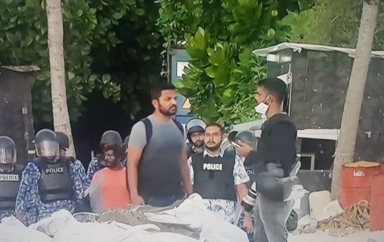 19 foreigners apprehended after taking locals hostage