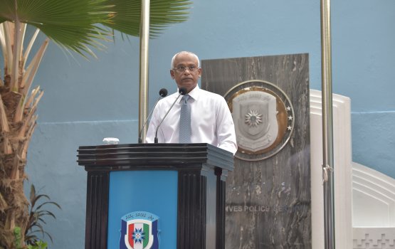 Dhivehi sarukaaru ge fiyavalhu thakun asaasee haqquthah univay: HRW