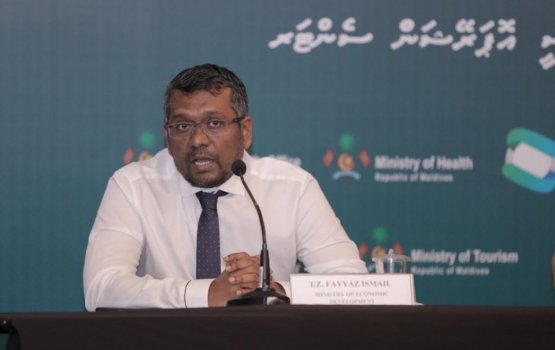 No additional permits for expats with work-visa