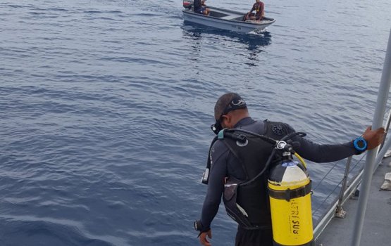 Search for the missing man from boat to Mandhoo continues