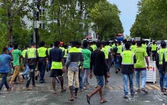 Opp. Calls on govt to reveal truth behind migrant strikes