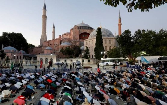 86 aharah fahu Hagia Sophia gai Muslimun namadh koffi 