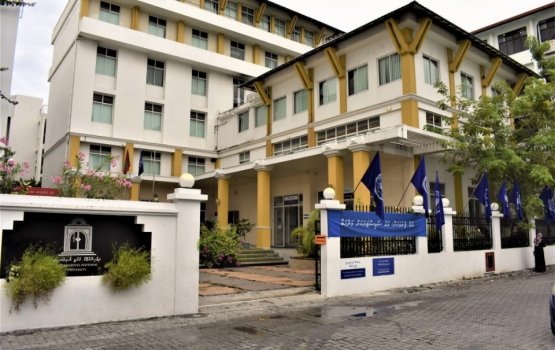 Covid-19 positive case found from MNU